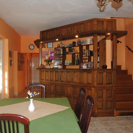 Gæstehus Hedi Dunakiliti